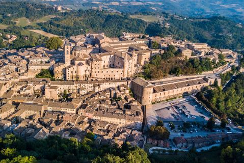 Pesaro, città della cultura 2024, e le radici – di Francesco Iannitti